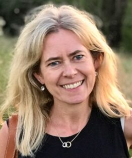 Dr. Arabella Staniforth, a Private GP in Kent focusing on women’s health and preventative care, smiling in a portrait.