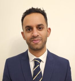 Mr Shiaam Thava, Consultant Obstetrician and Gynaecologist